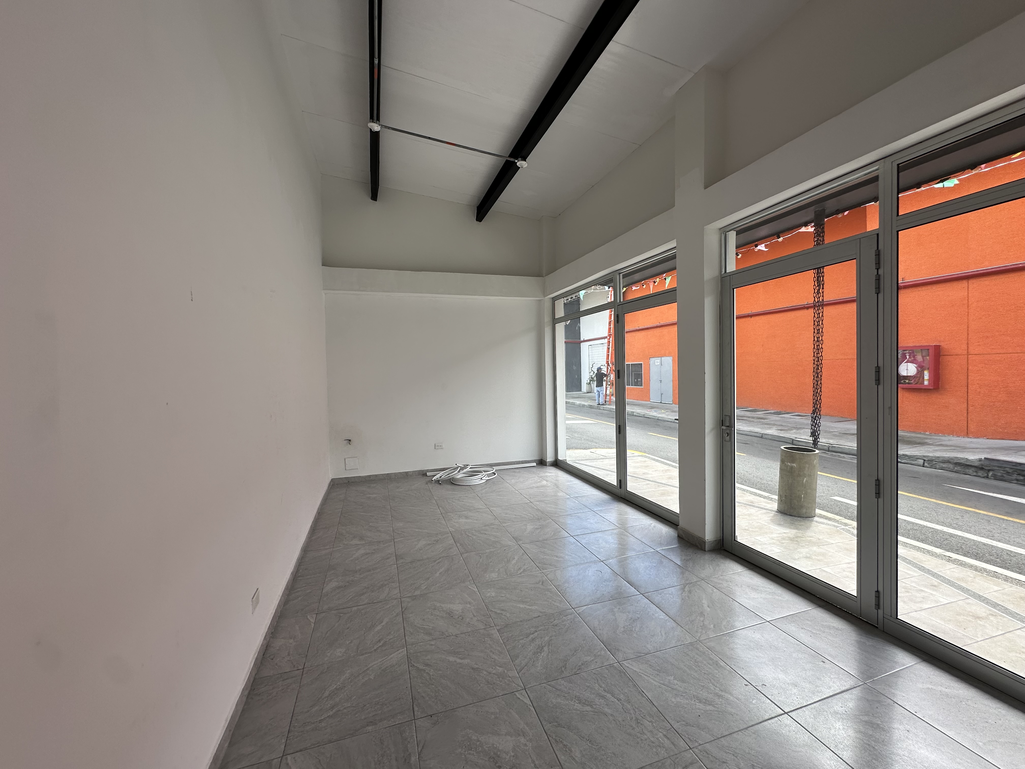 Foto de Local para Arriendo en Via montenegro, Armenia  - 279068560