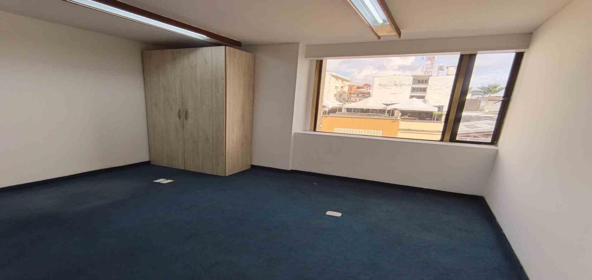 Foto de Oficina en Arriendo en Centro, Manizales - 7 - 279063015