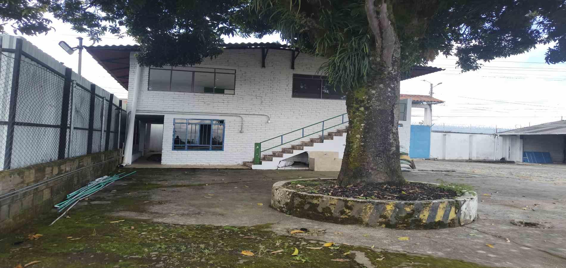 Foto de Bodega en Arriendo en Zona industrial, Armenia  - 45 - 279067981