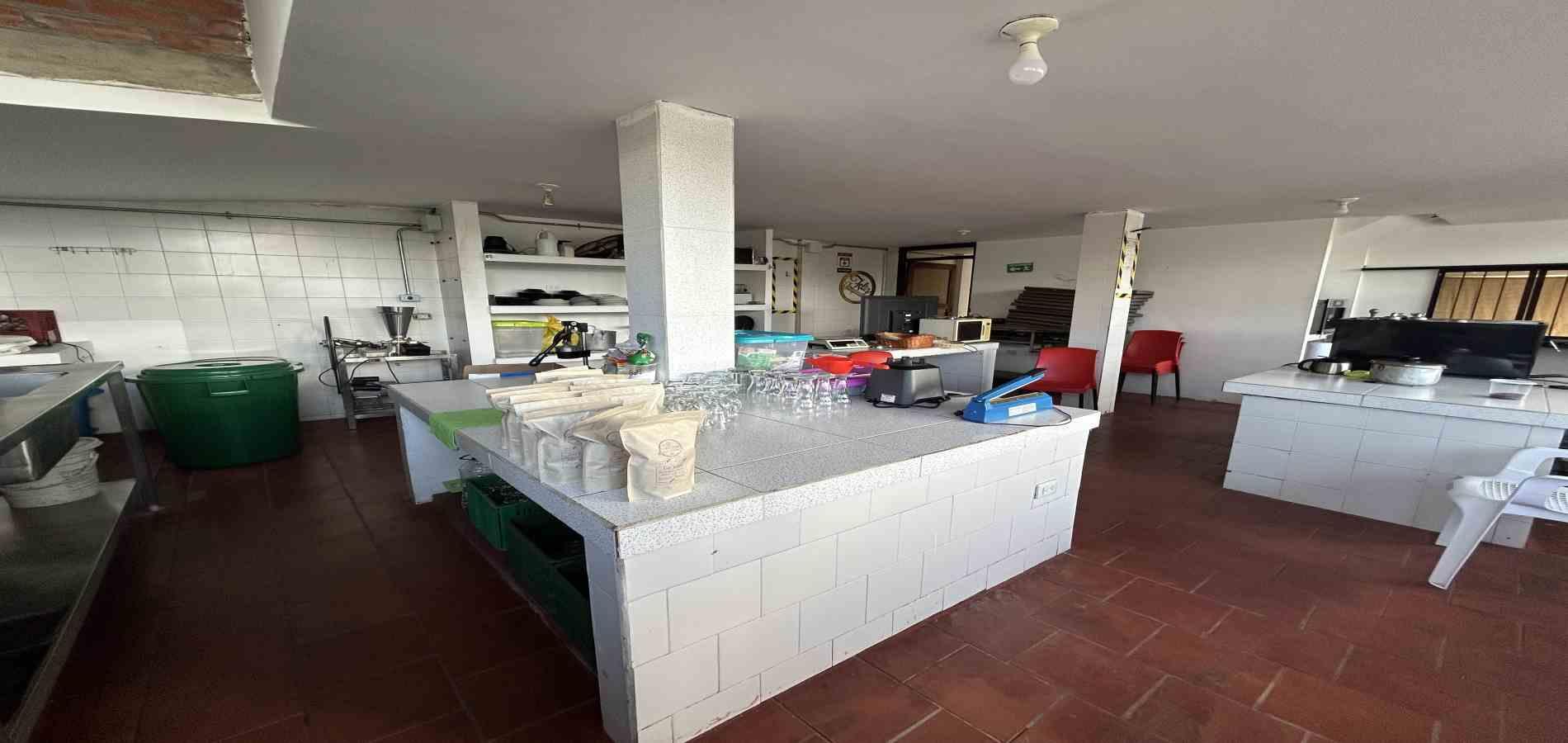 Foto de Local en Arriendo en Av. la romelia el pollo, Dosquebradas - 1 - 279067853