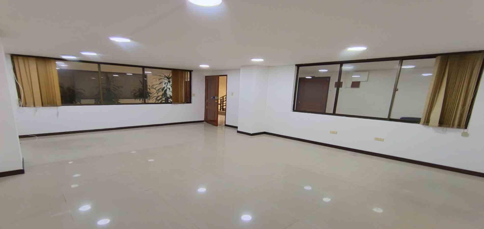 Foto de Oficina en Arriendo en Centro, Manizales - 25 - 279064044
