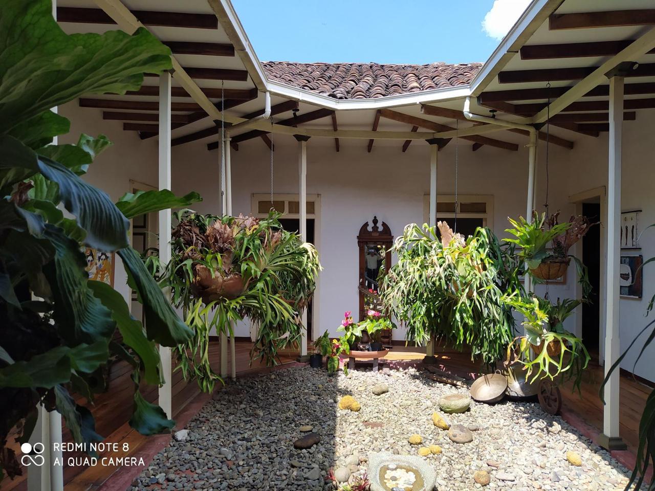 Foto de Casa en Venta en Centro, Salamina - 3 - 279064454