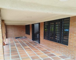 Foto de Casa campestre en Venta en Berlin, Ibague - 24 - 279063576