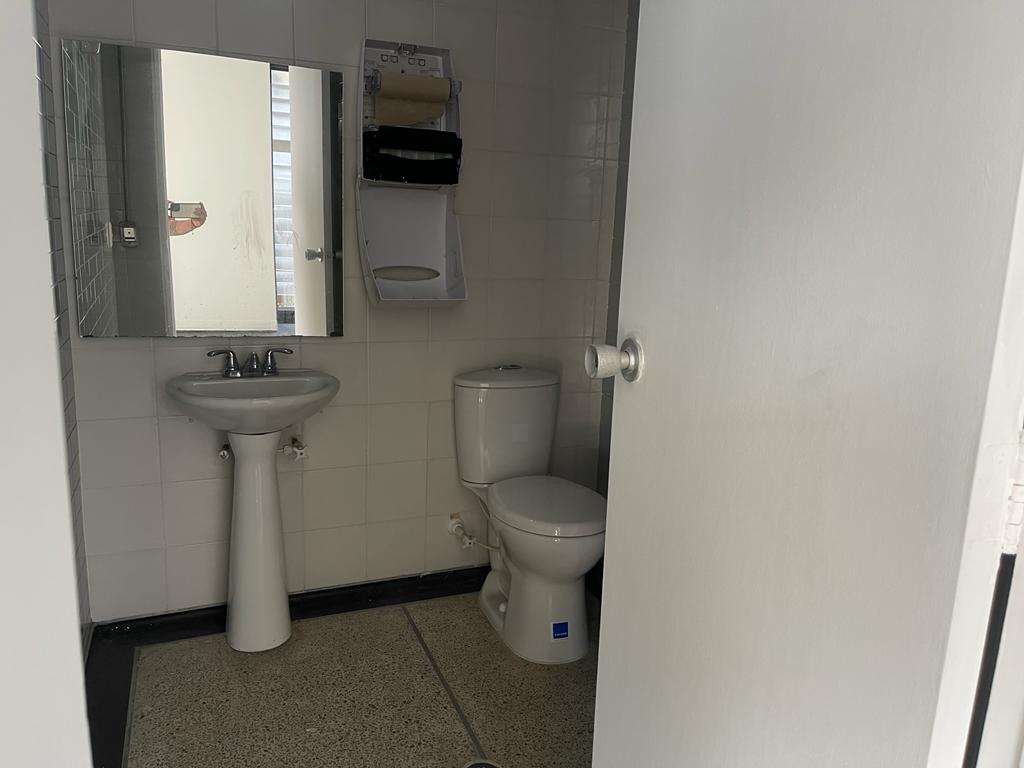 Foto de Local en Venta en Centro, Manizales - 4 - 279055263