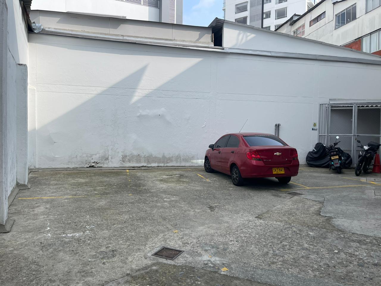 Foto de Edificio en Venta en Palogrande, Manizales - 2 - 279061741