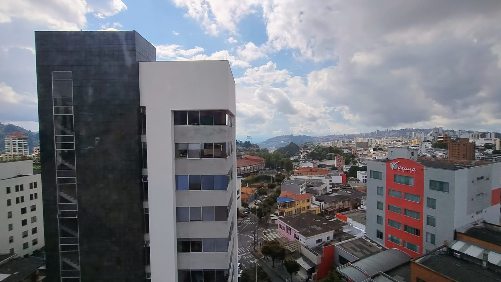 Foto de Oficina en Venta en Palogrande, Manizales - 10 - 279062347