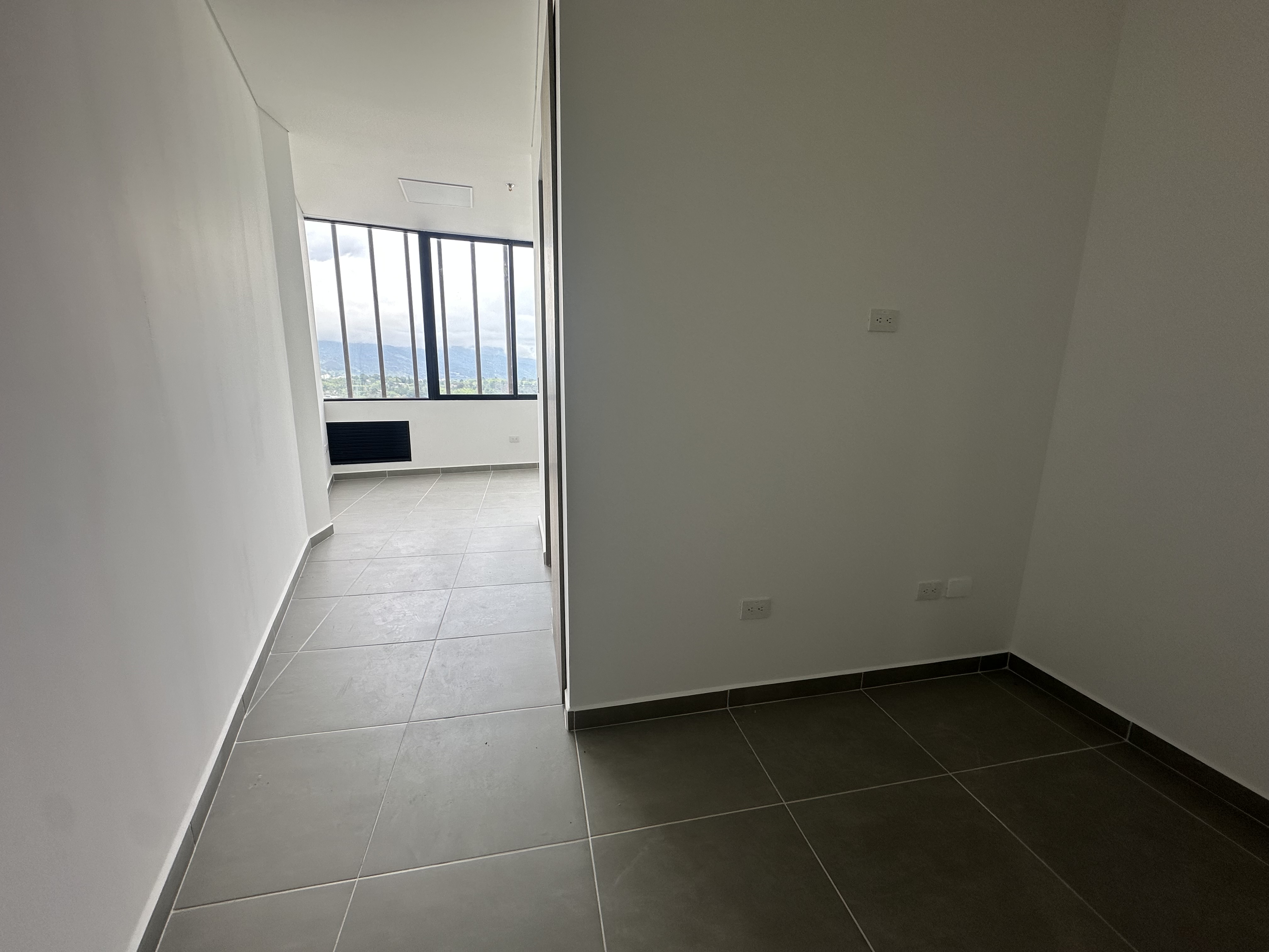 Foto de Consultorio para Arriendo en Avenida centenario, Armenia  - 279069789