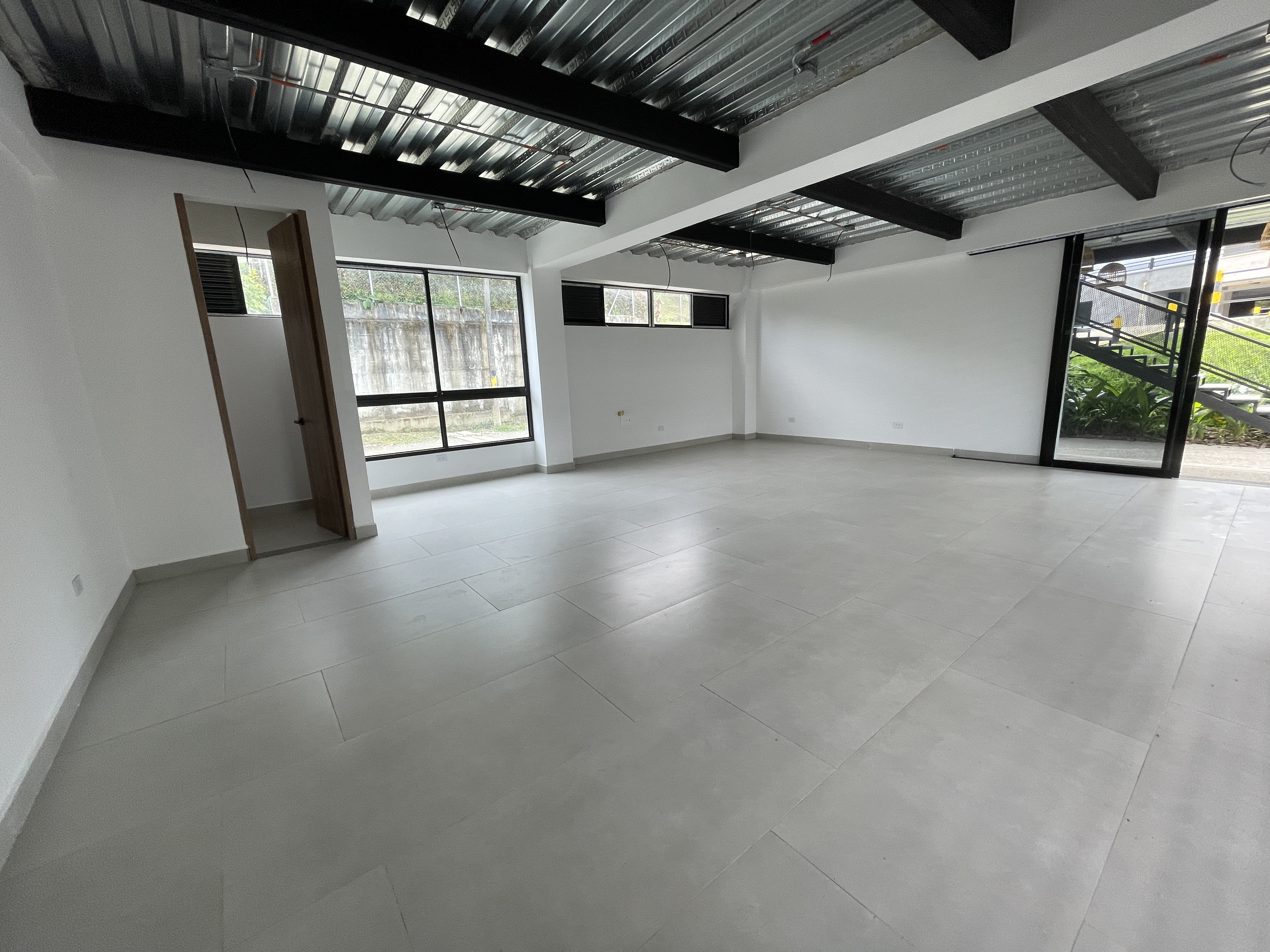 Foto de Local en Arriendo en Km 2 via armenia, Circasia - 5 - 279064352