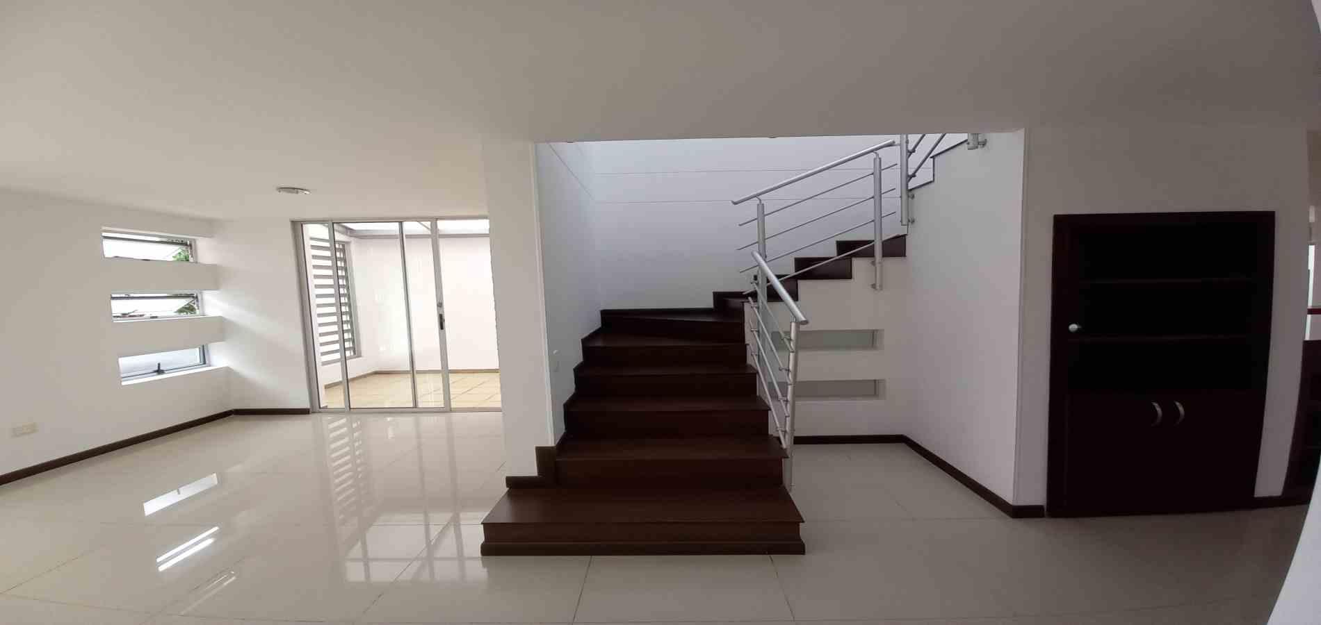 Foto de Casa en Arriendo en Av 19, Armenia  - 15 - 279068699