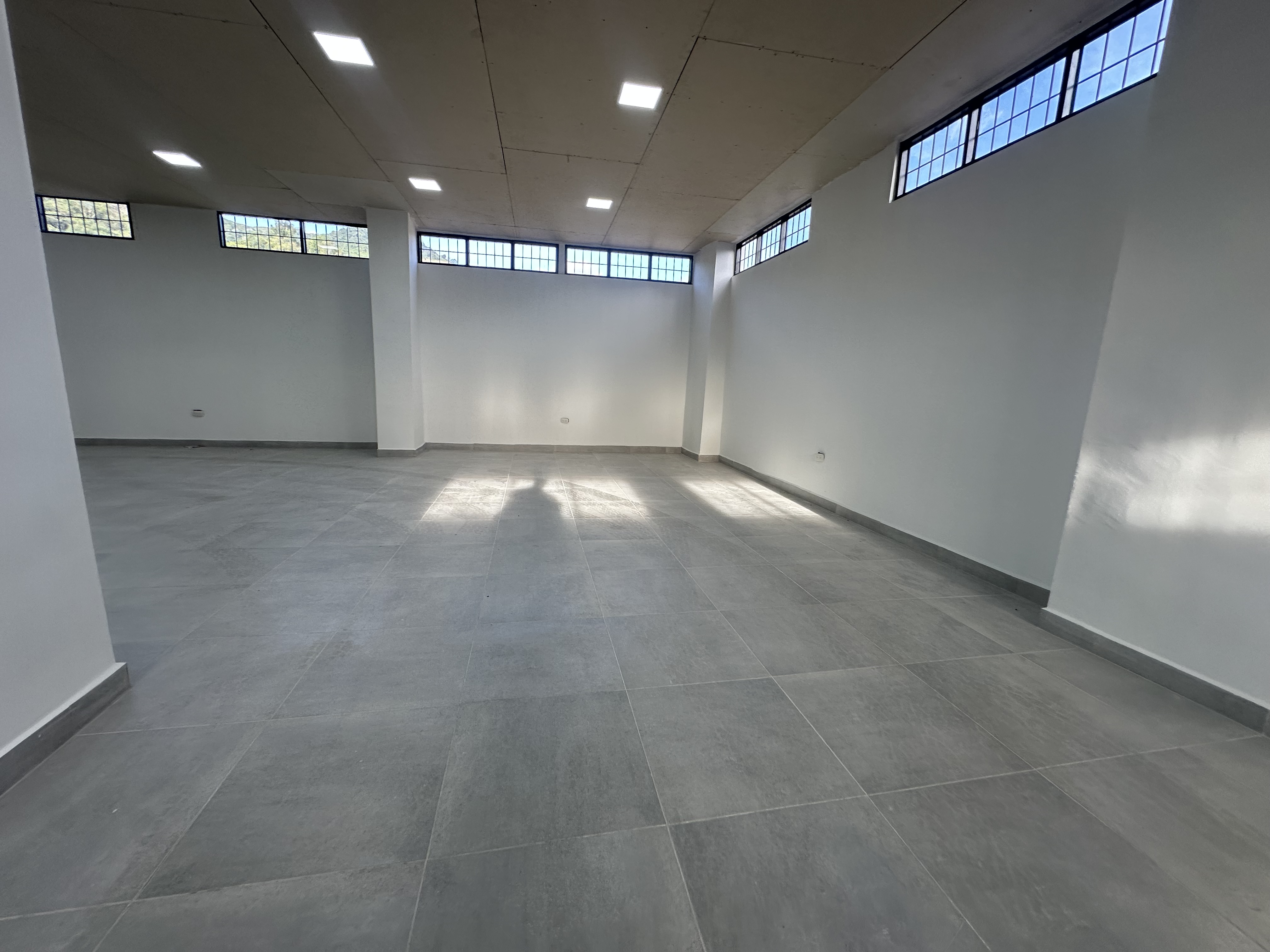 Foto de Local en Arriendo en Calarca, Calarca - 8 - 279069207