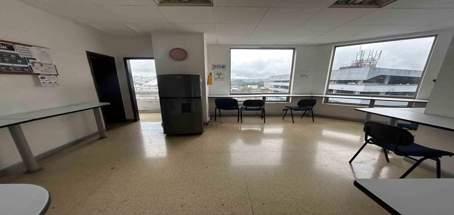 Foto de Oficina en Arriendo en Centro, Pereira - 8 - 279067684