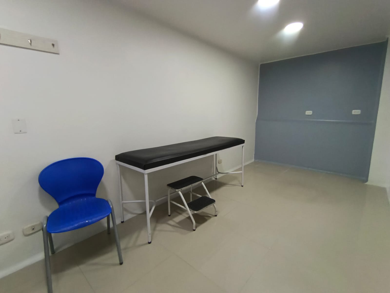 Foto de Consultorio en Arriendo en Versalles, Manizales - 9 - 279069227