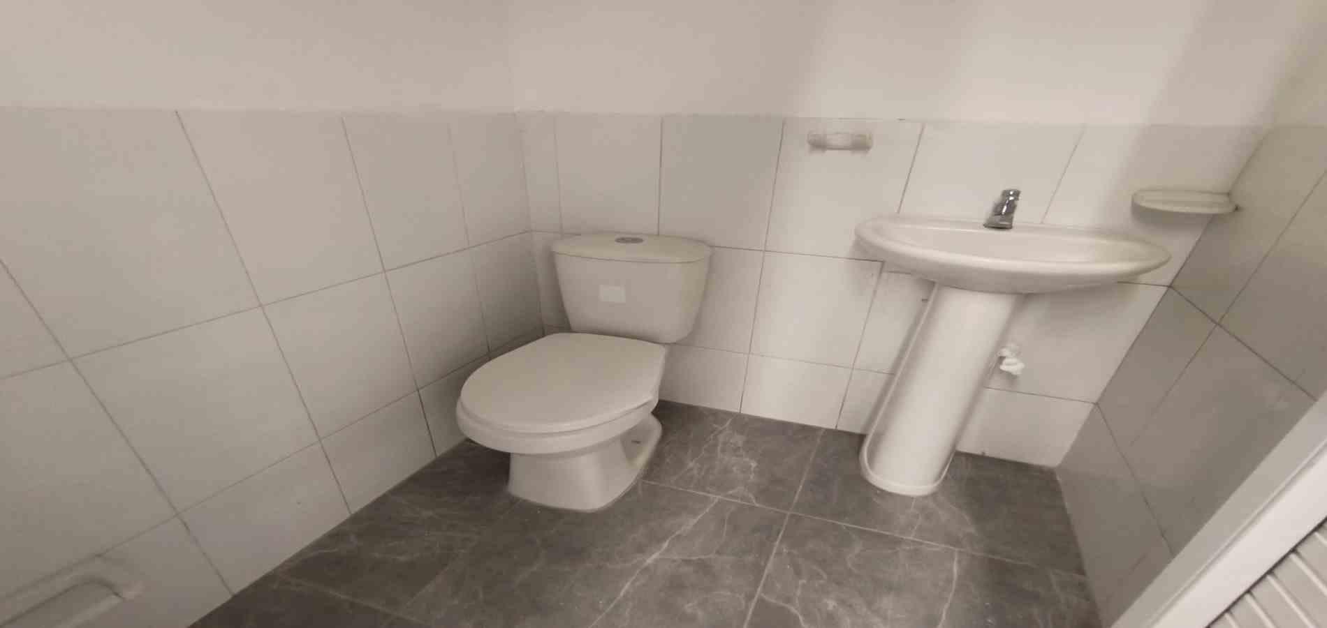 Foto de Bodega en Arriendo en Malteria, Manizales - 1 - 279070156
