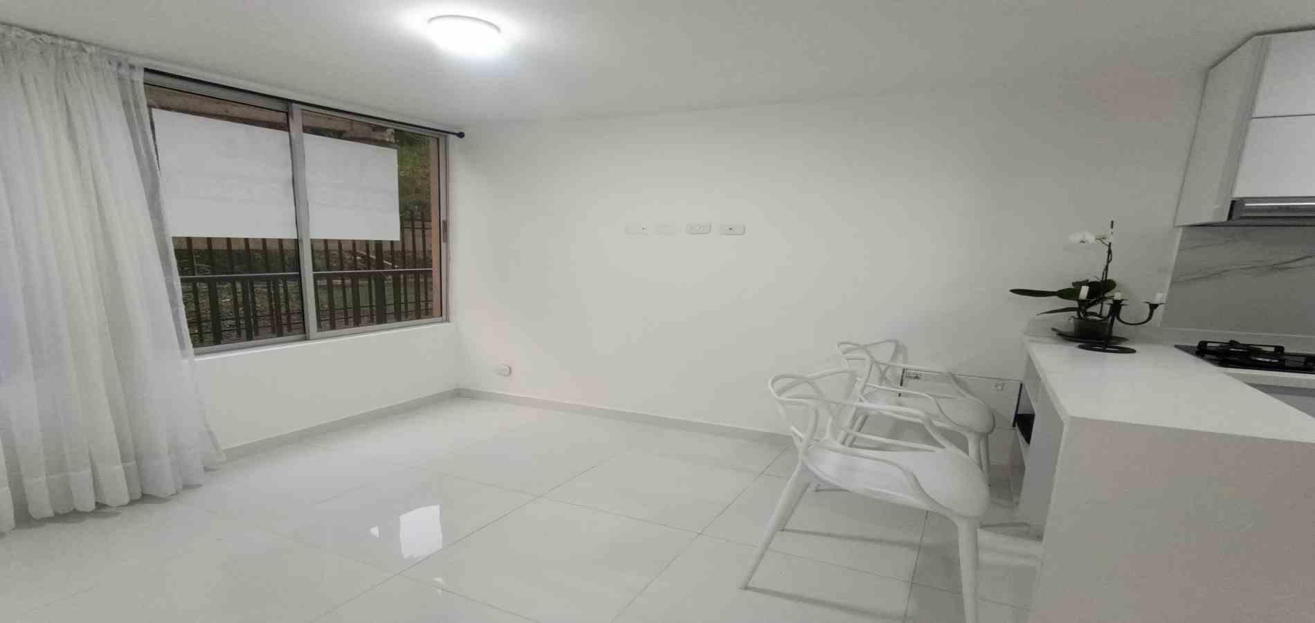Foto de Apartamento en Venta en Alcazares, Manizales - 3 - 279068625