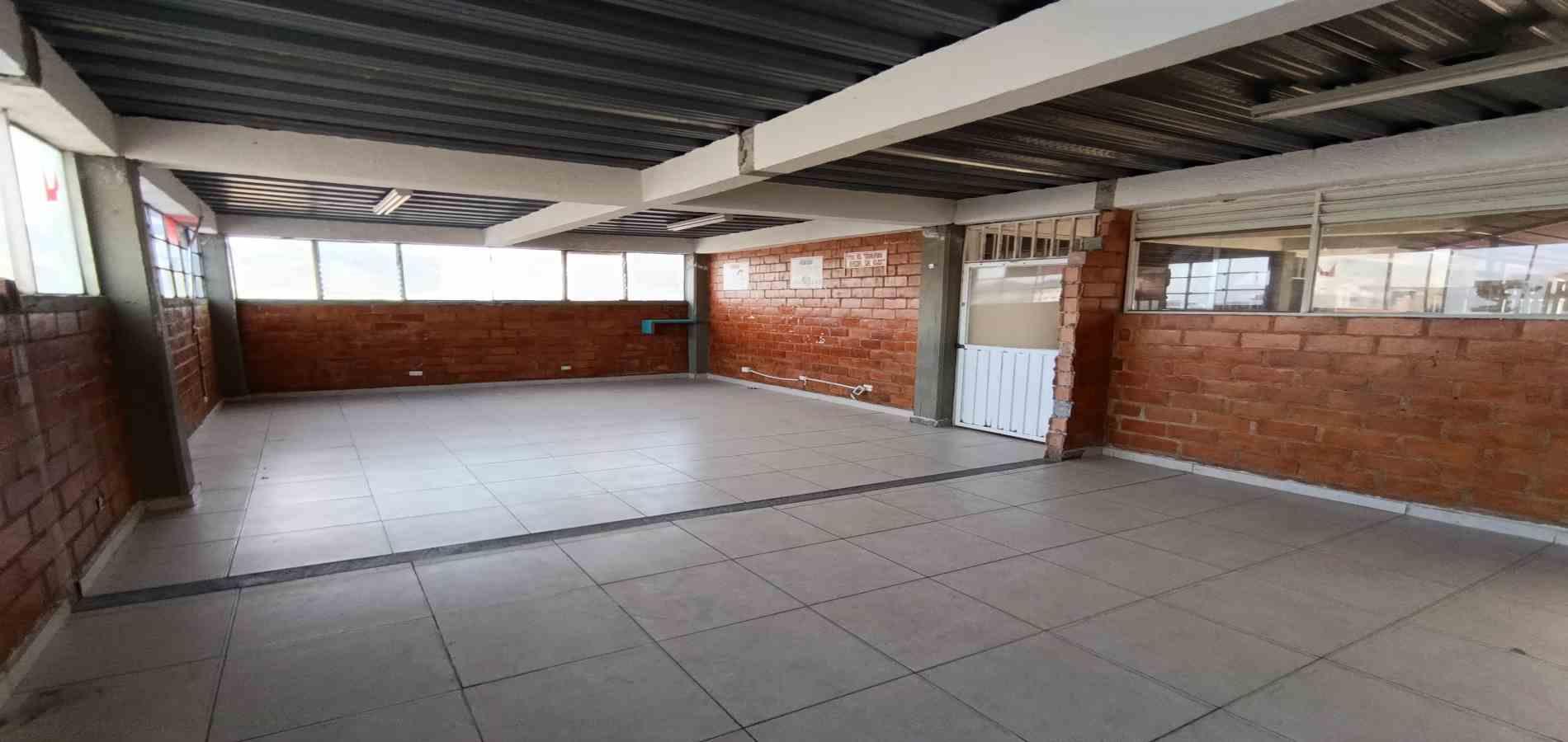 Foto de Edificio de apartamentos en Arriendo en Centro, Villamaria - 2 - 279067821