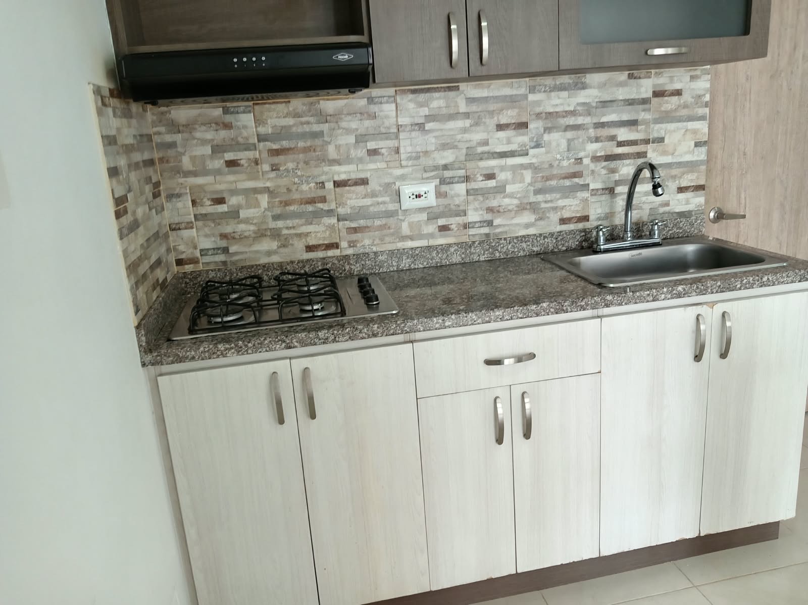 Foto de Apartaestudio en Arriendo en Avenida 19 norte, Armenia  - 1 - 279069859