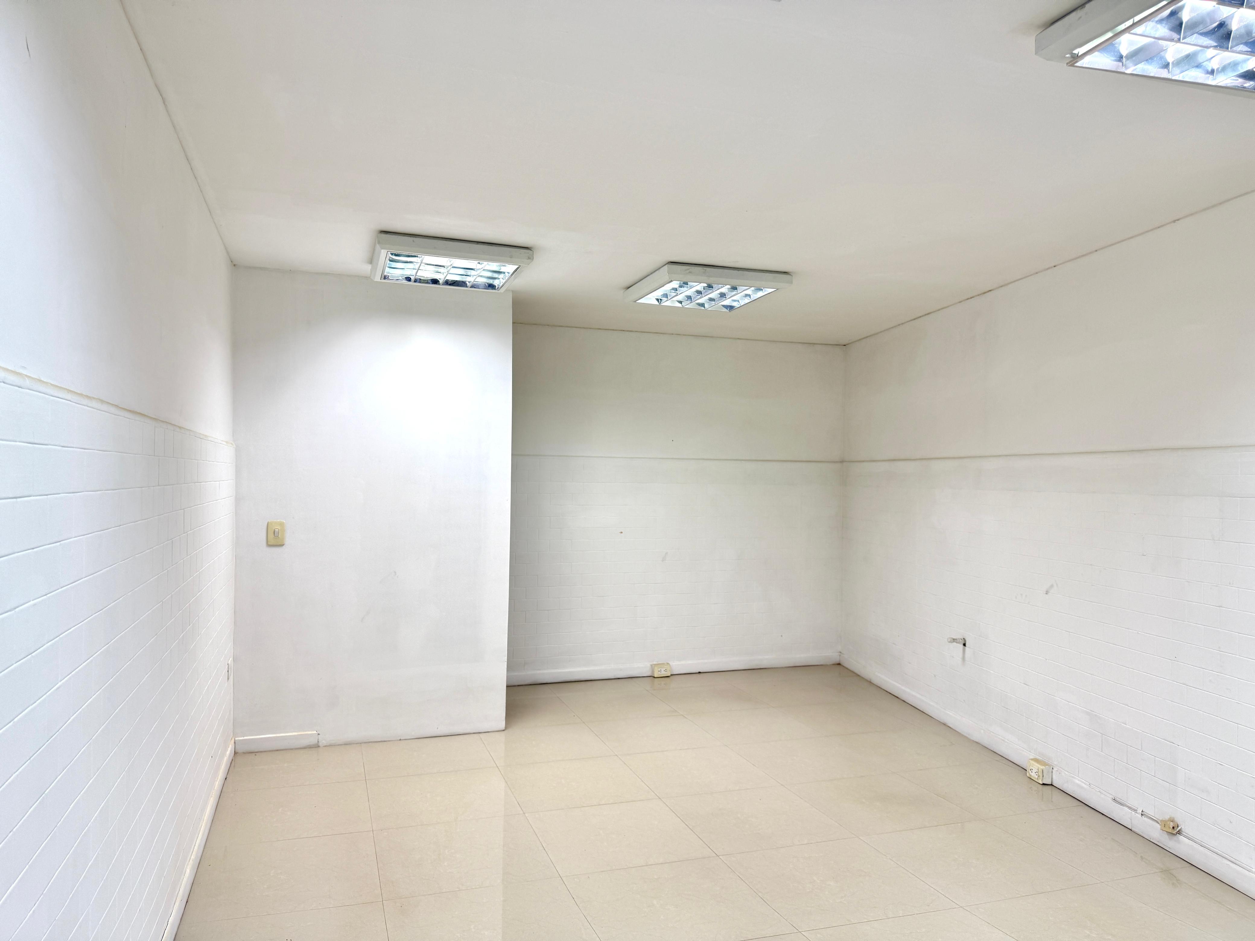 Foto de Local en Arriendo en Circunvalar, Pereira - 1 - 279065400