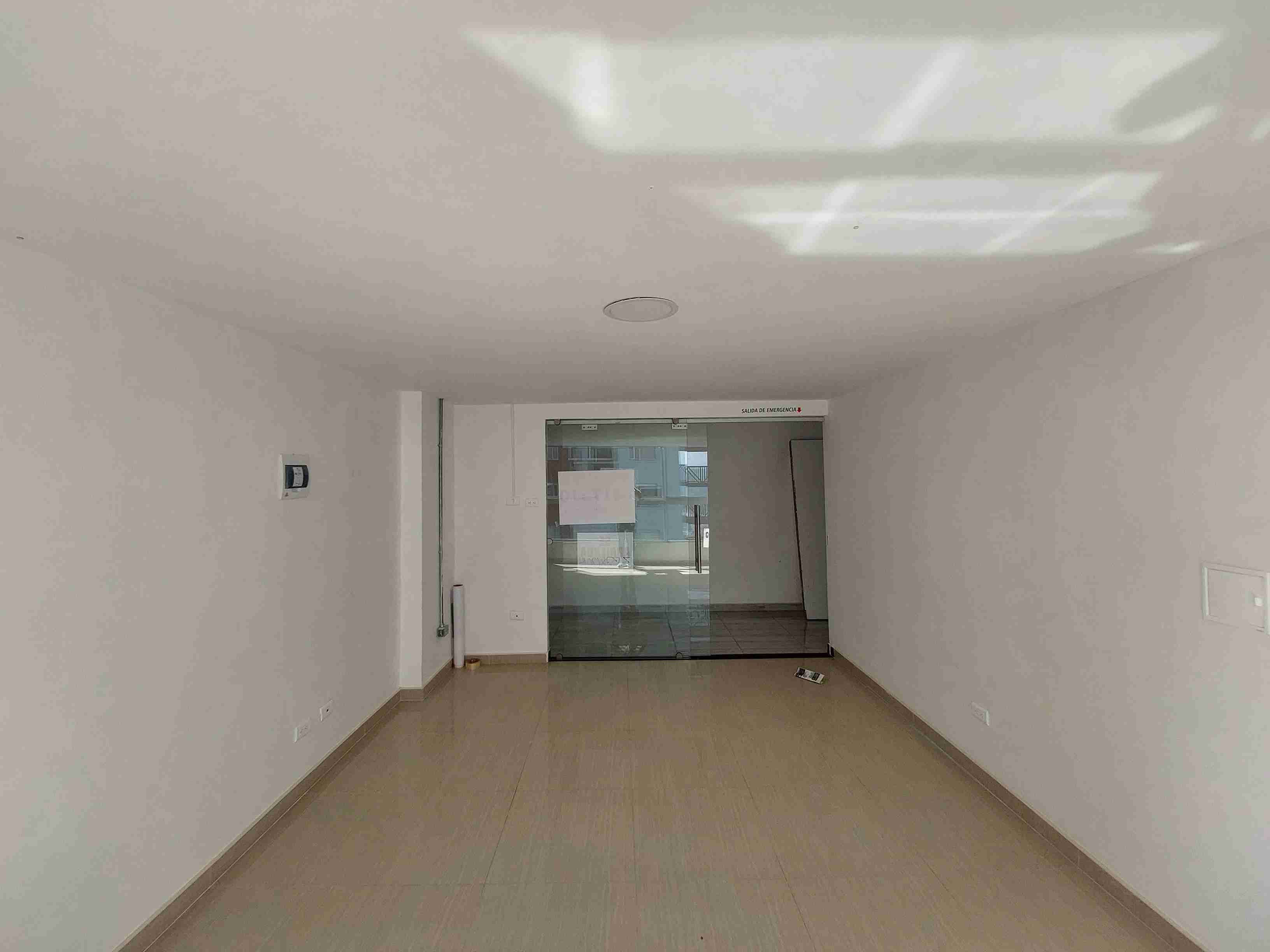 Foto de Local en Venta en Centro, Manizales - 3 - 28735
