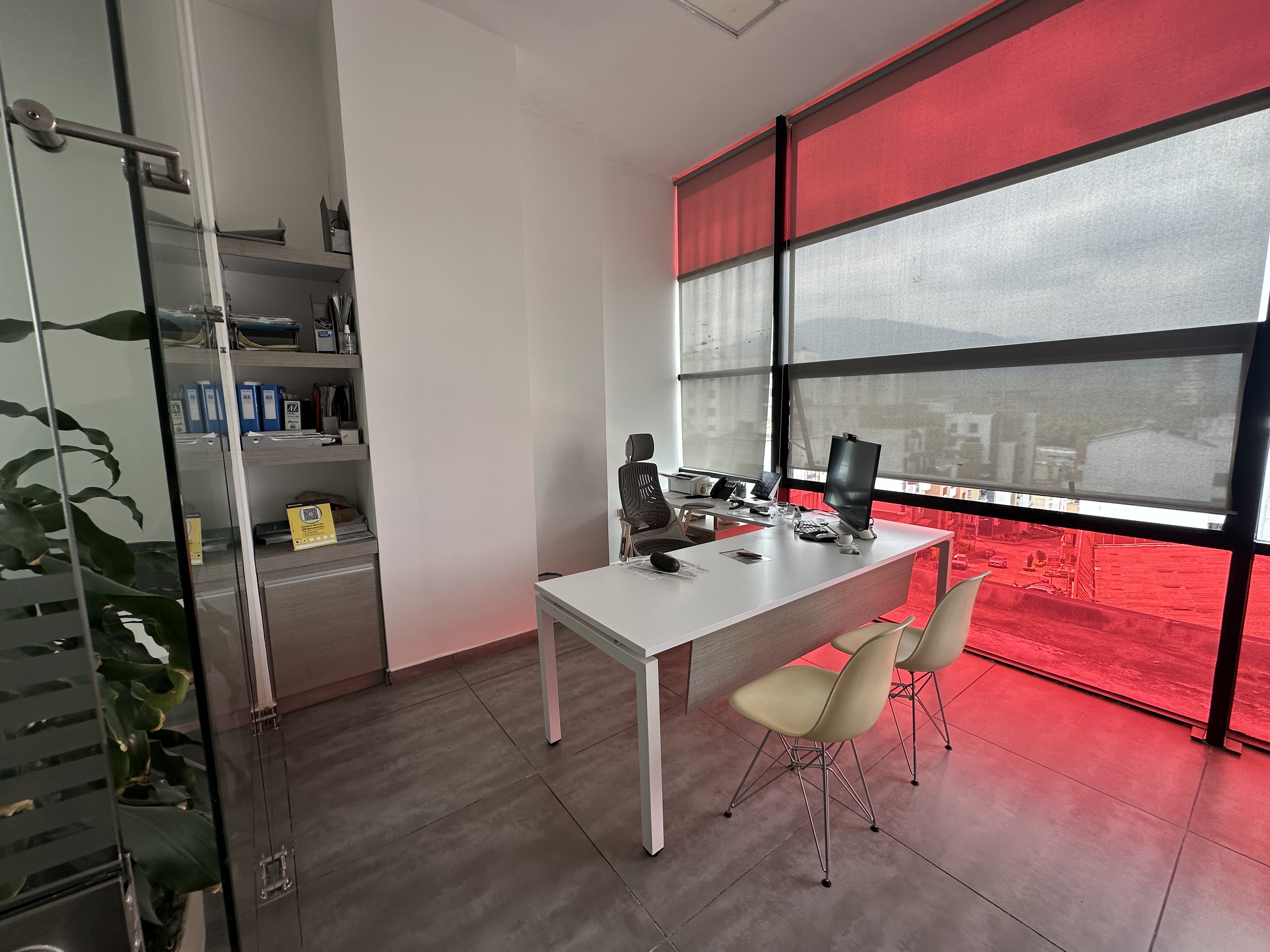 Foto de Oficina en Arriendo en Av bolivar, Armenia  - 5 - 279068722