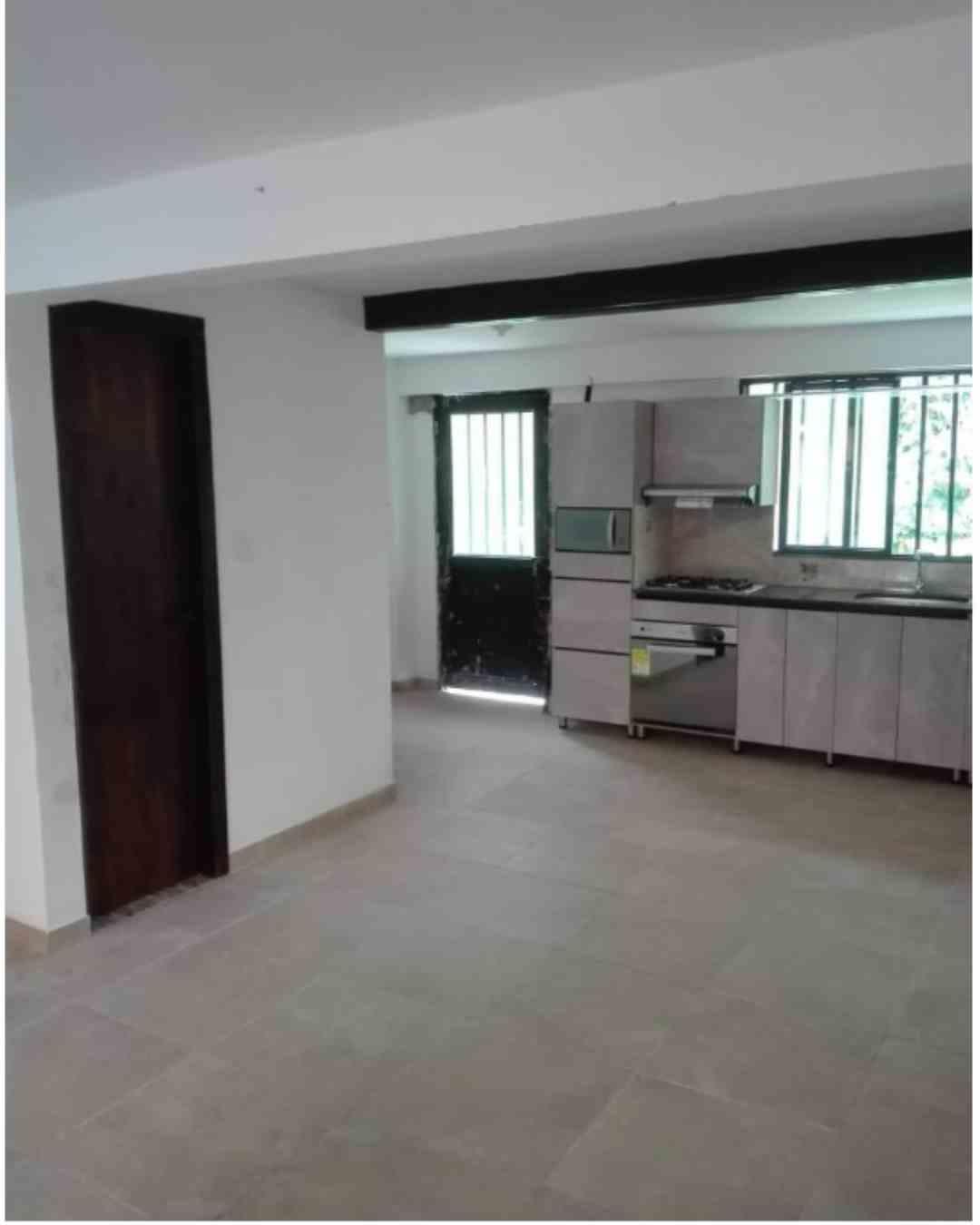 Foto de Casa en Venta en Comuna 10/el bosque, Dosquebradas - 2 - 279053192