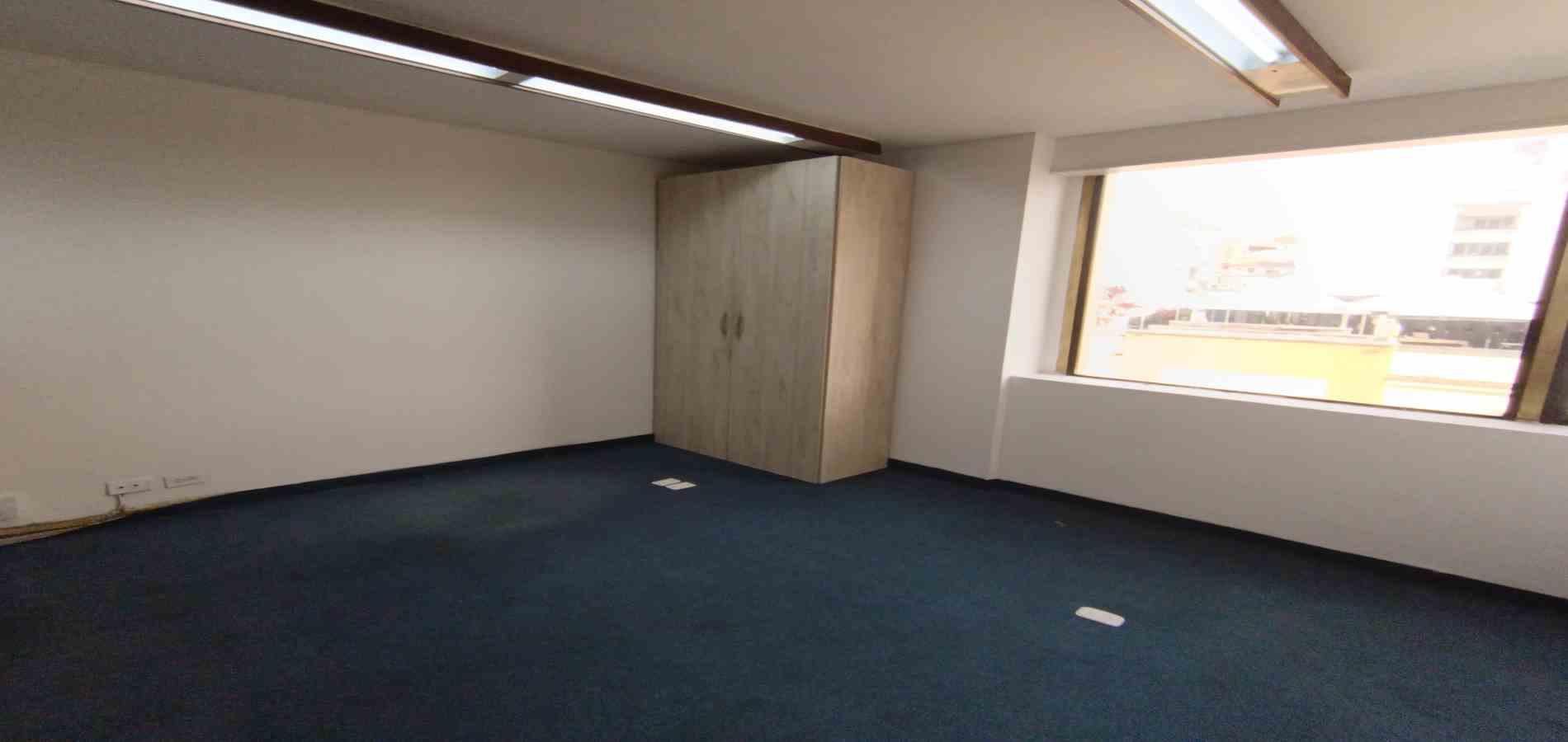 Foto de Oficina en Arriendo en Centro, Manizales - 8 - 279063015