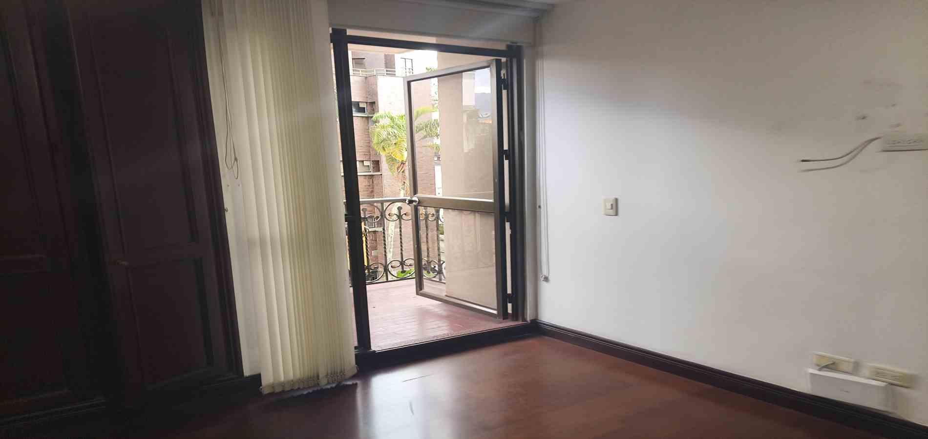 Foto de Apartamento en Venta en Los profesionales, Armenia  - 2 - 279068331