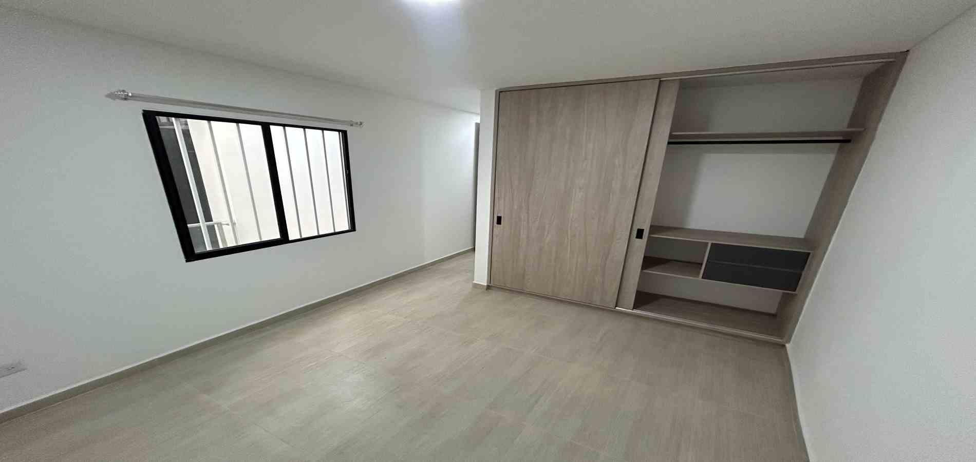 Foto de Apartamento en Arriendo en Avenida 30 de agosto, Pereira - 12 - 279069400
