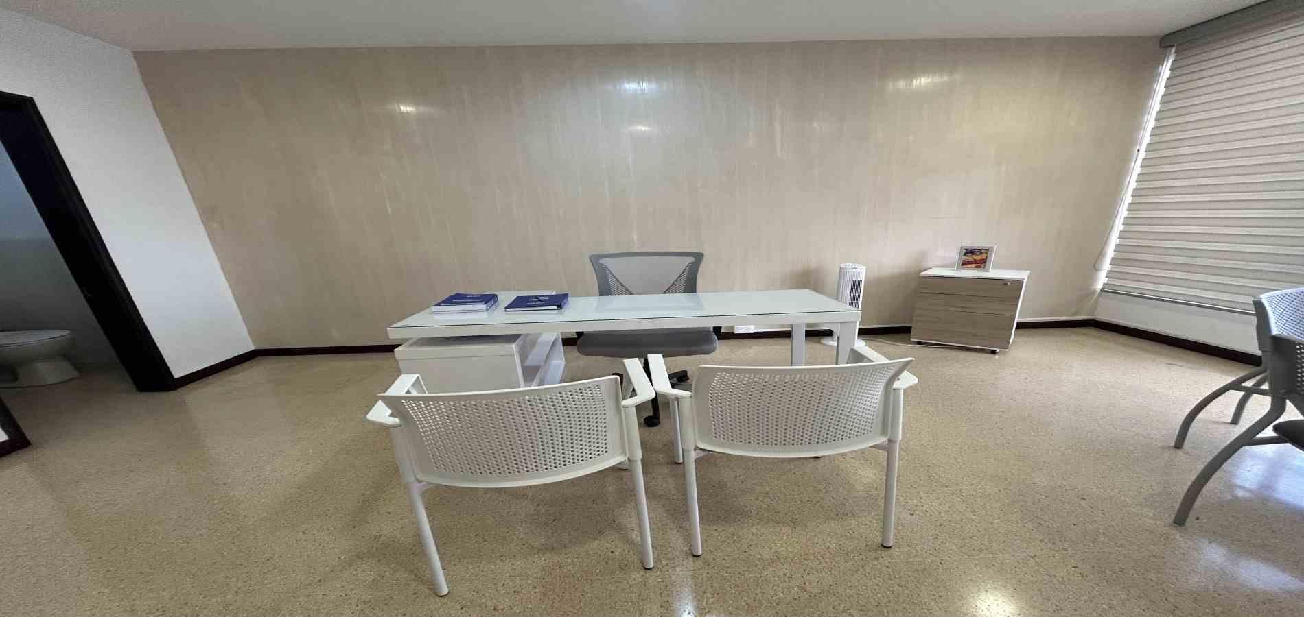 Foto de Oficina en Arriendo en Centro, Pereira - 8 - 279068183