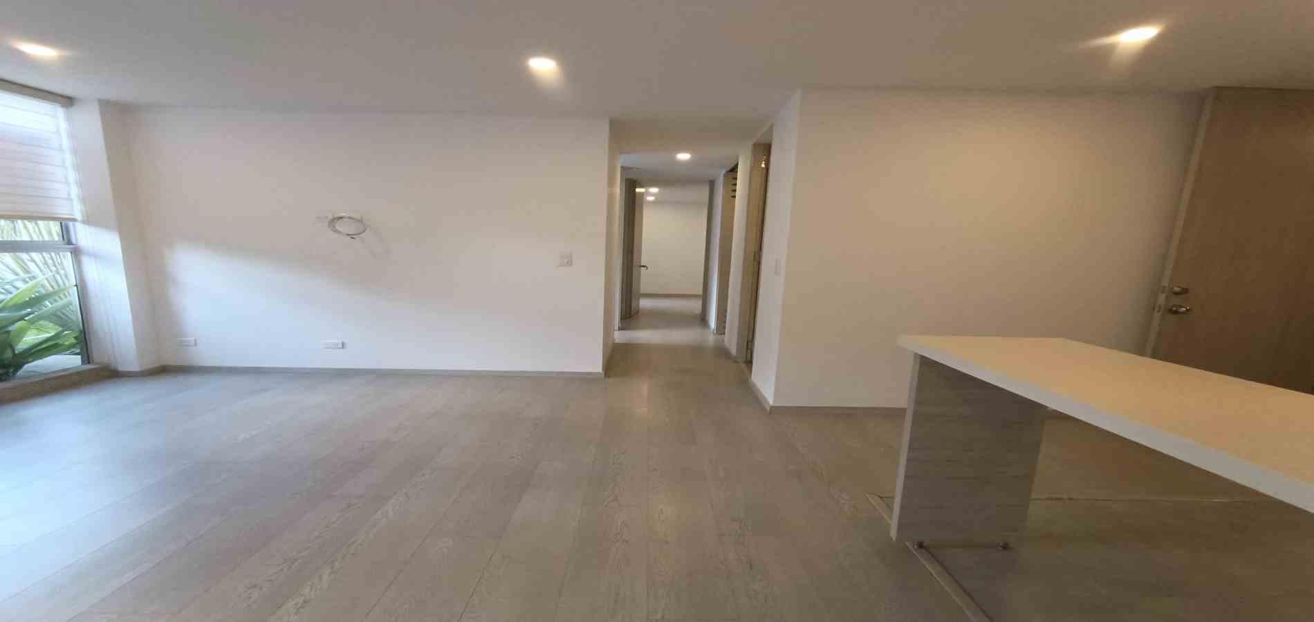 Foto de Apartamento en Venta en Avenida alberto mendoza, Manizales - 2 - 279069067