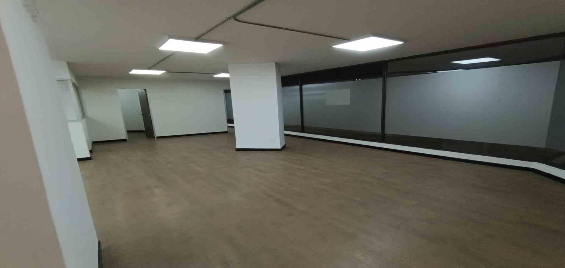 Foto de Local en Arriendo en Palogrande, Manizales - 6 - 279067367