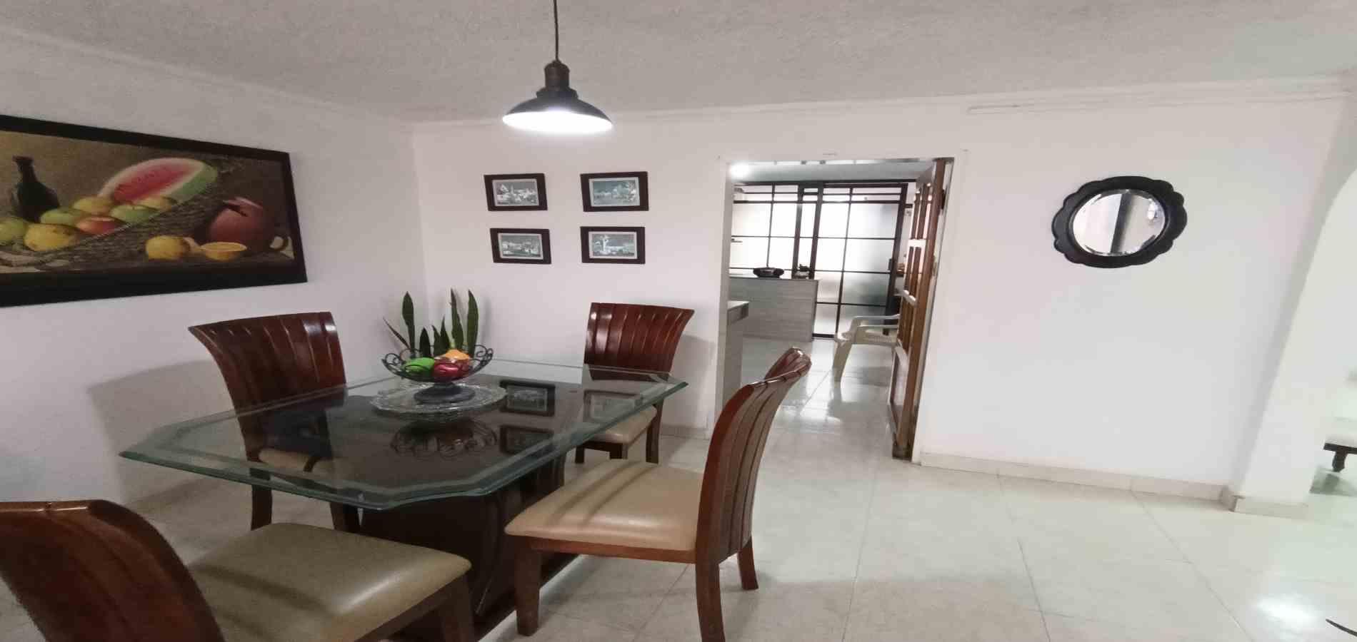 Foto de Apartamento en Venta en Alcazares, Manizales - 2 - 279067675
