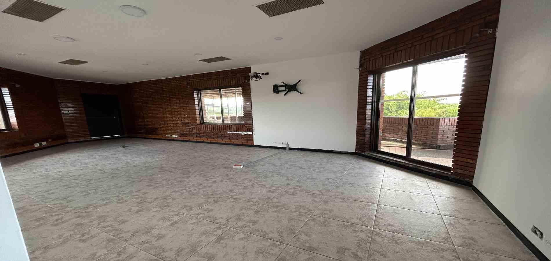 Foto de Oficina en Venta en Avenida las americas, Pereira - 16 - 279069371