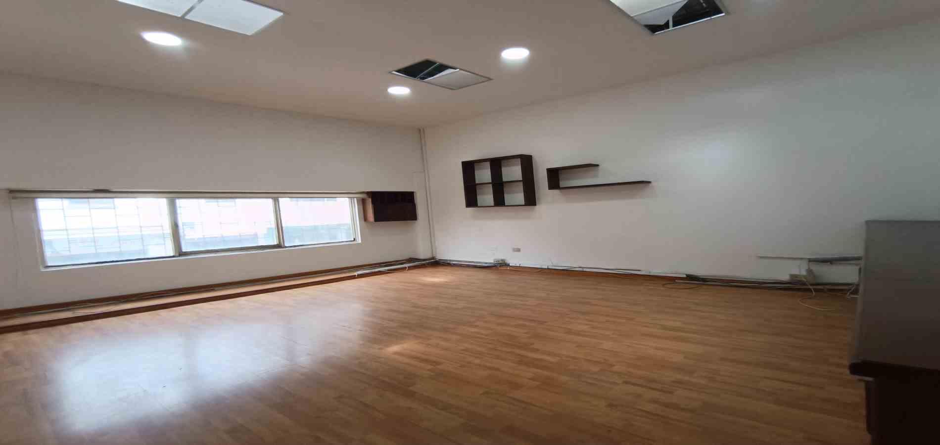 Foto de Bodega en Arriendo en Galerias, Manizales - 8 - 279068983