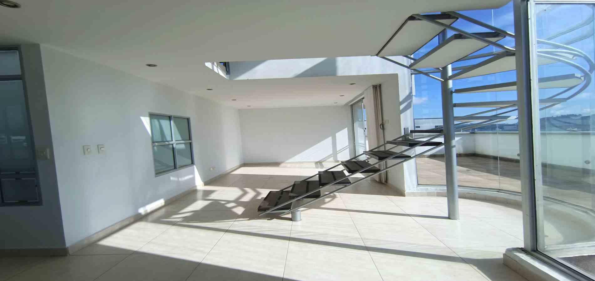 Foto de Apartamento para Arriendo en Alta suiza, Manizales - 279068709