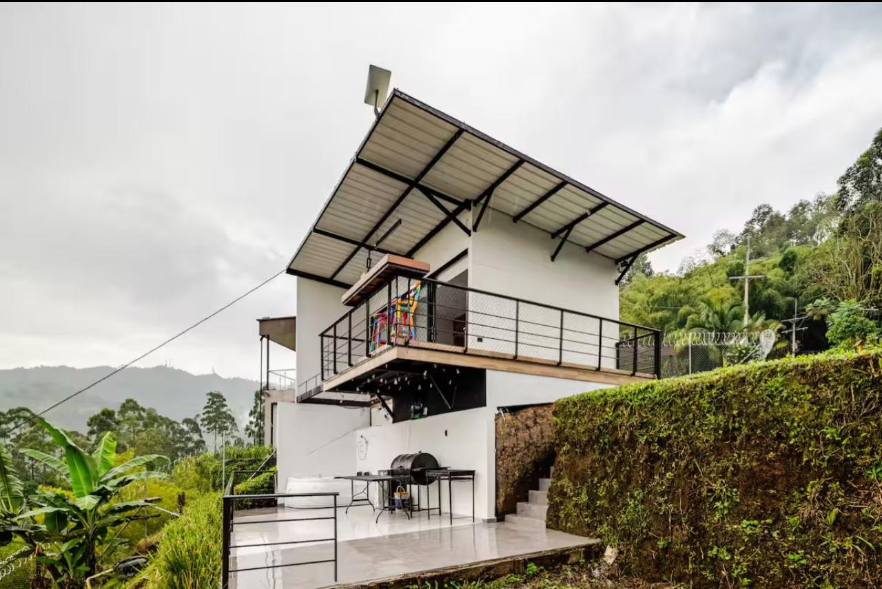 Foto de Lote / terreno para Venta en Aguazul, Dosquebradas - 279068186