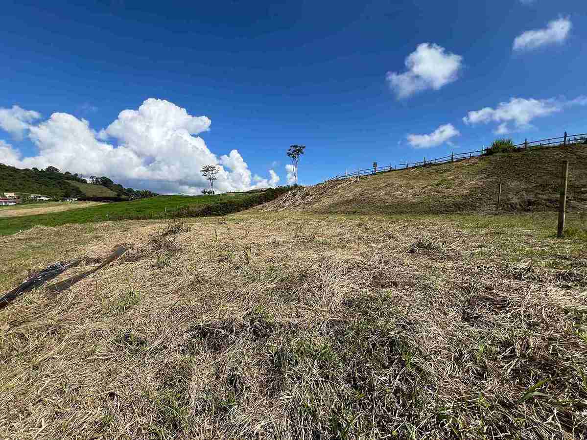 Foto de Lote / terreno en Venta en Colombia i, Santa rosa de cabal - 1 - 279057954