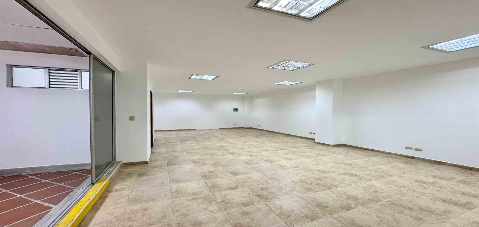 Foto de Oficina para Venta en Centro, Pereira - 279067583