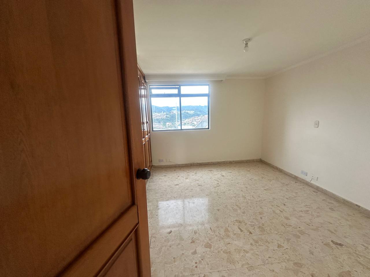 Foto de Apartamento en Arriendo en Centro, Pereira - 1 - 279069522