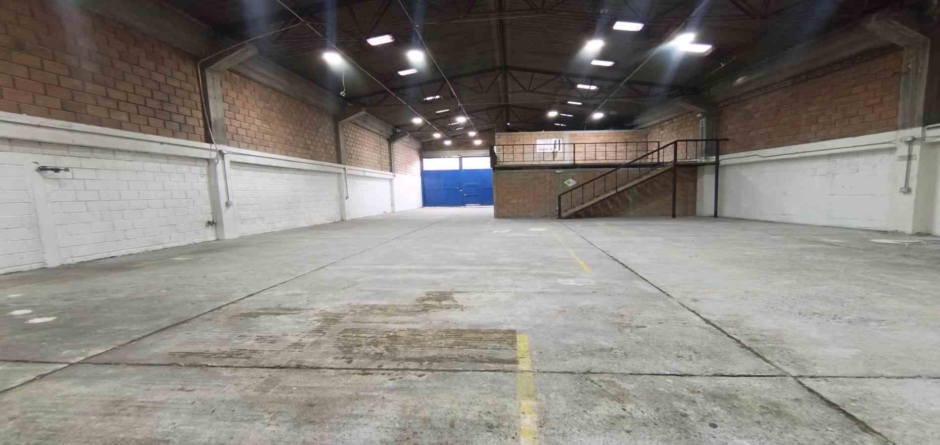 Warehouse for rent in Manizales