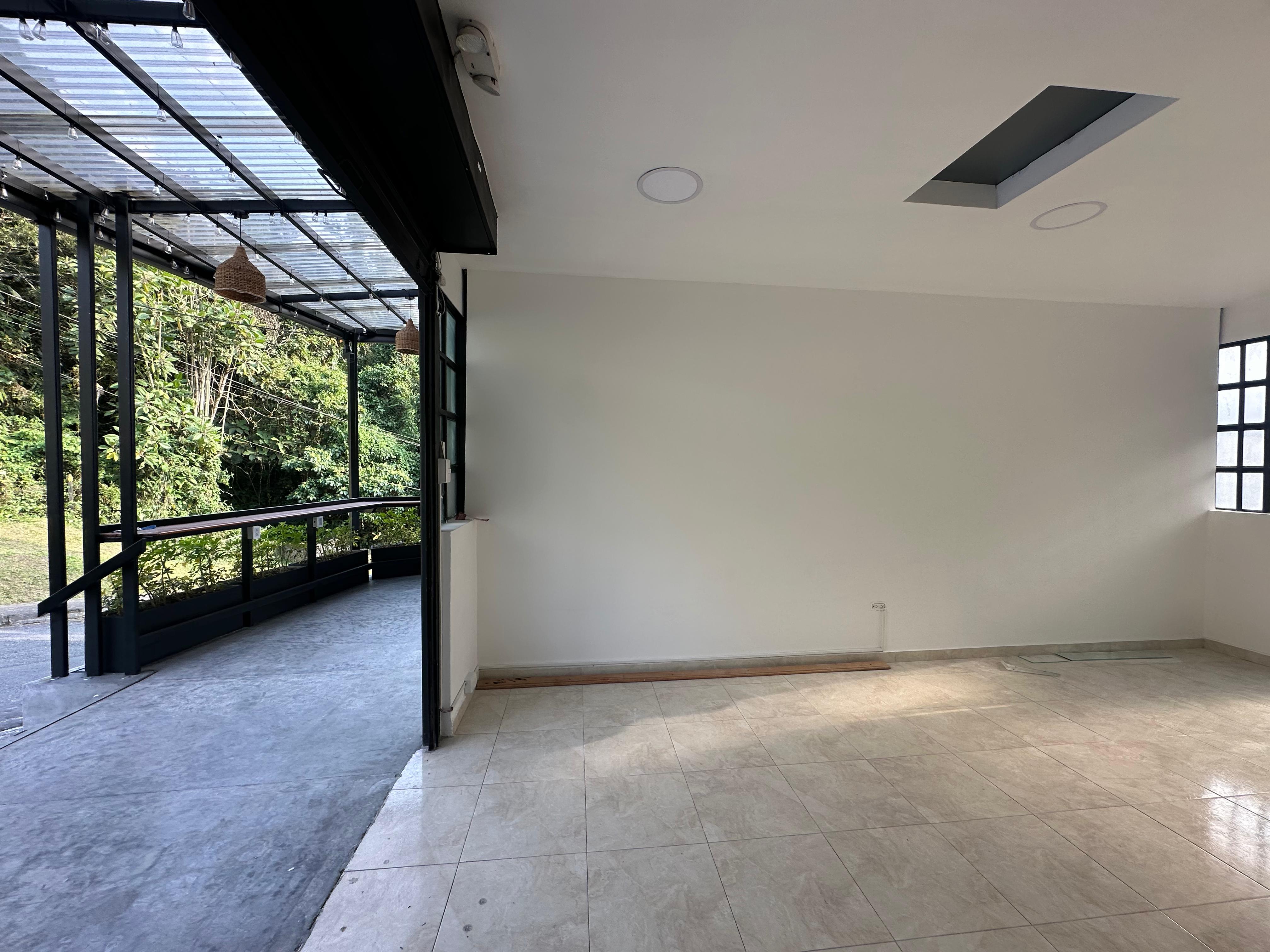 Foto de Edificio para Venta en Palonegro o altos del encenillo, Manizales - 279060731