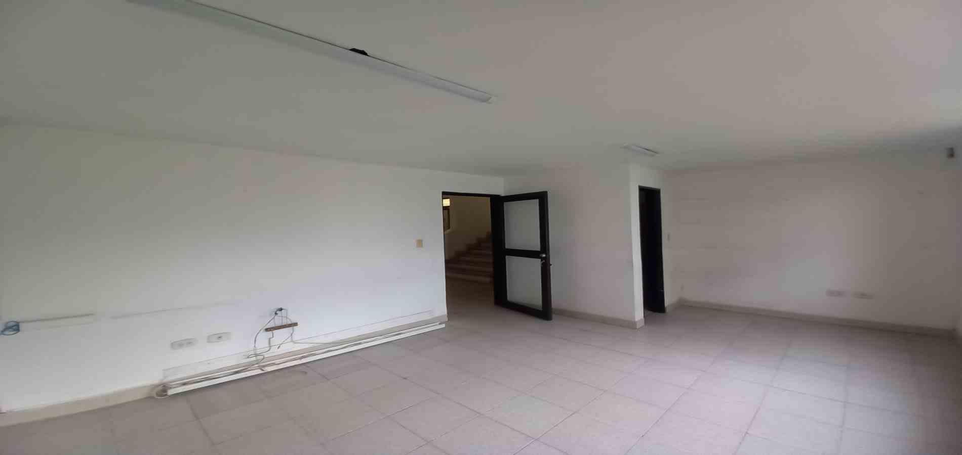 Foto de Casa en Arriendo en Av 19, Armenia  - 32 - 279064117