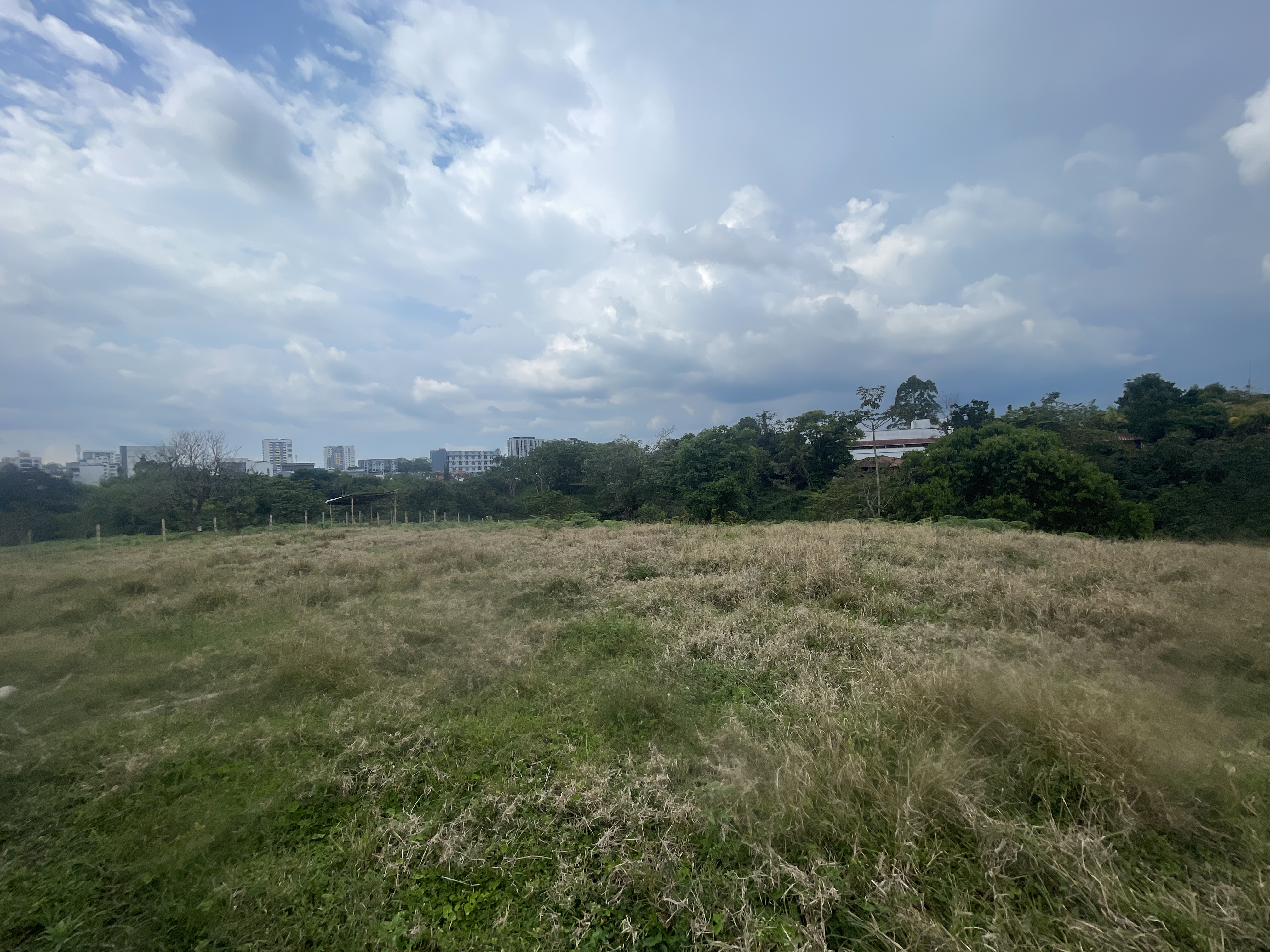 Foto de Lote / terreno en Venta en Avenida centenario, Armenia  - 5 - 279065799