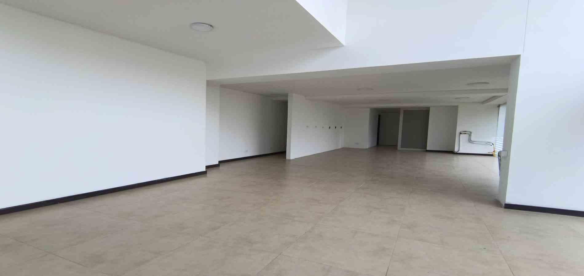 Foto de Local en Arriendo en Guayacanes, Manizales - 2 - 279069667