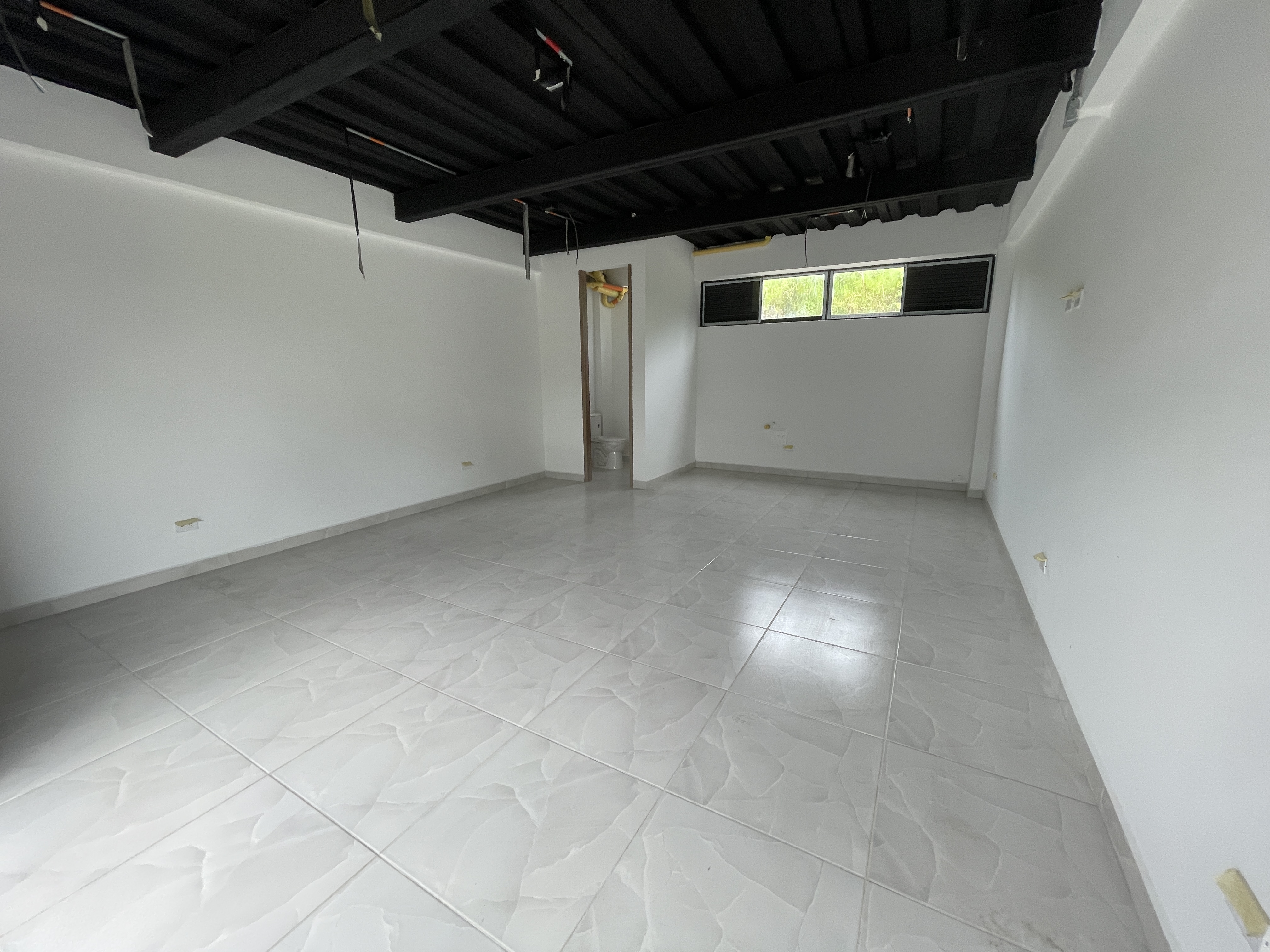 Foto de Local en Arriendo en Km 2 via armenia, Circasia - 11 - 279064355