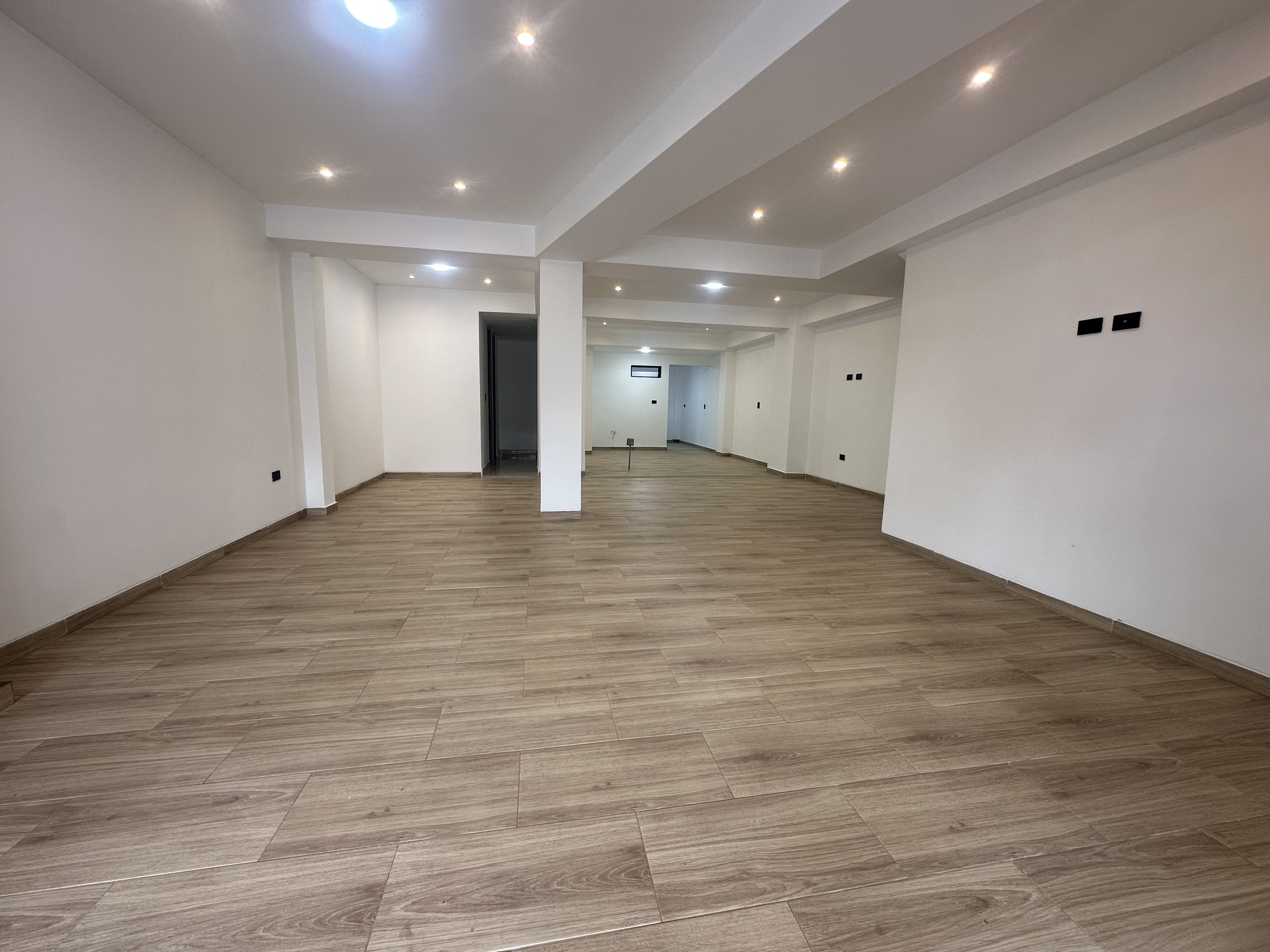 Foto de Local para Arriendo en Av bolivar, Armenia  - 279069470