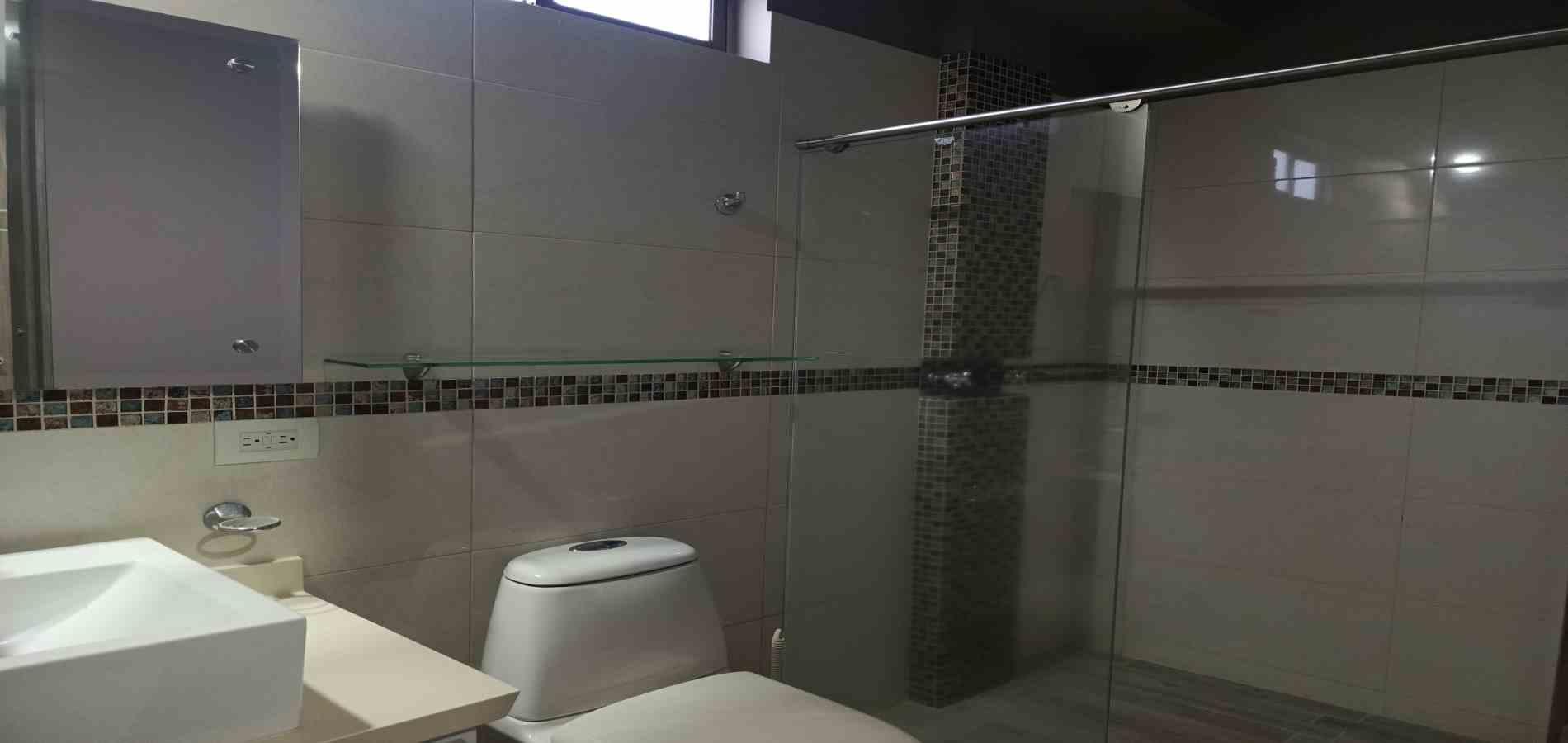 Foto de Casa campestre en Venta en Av. la romelia el pollo, Dosquebradas - 56 - 279061808
