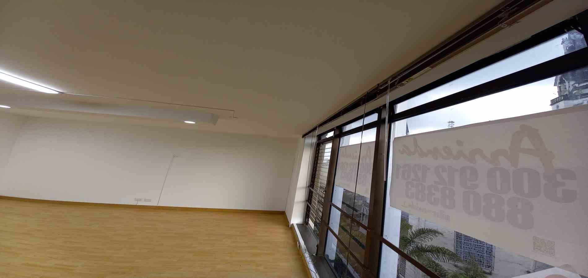 Foto de Oficina en Venta en Centro, Manizales - 1 - 279063165