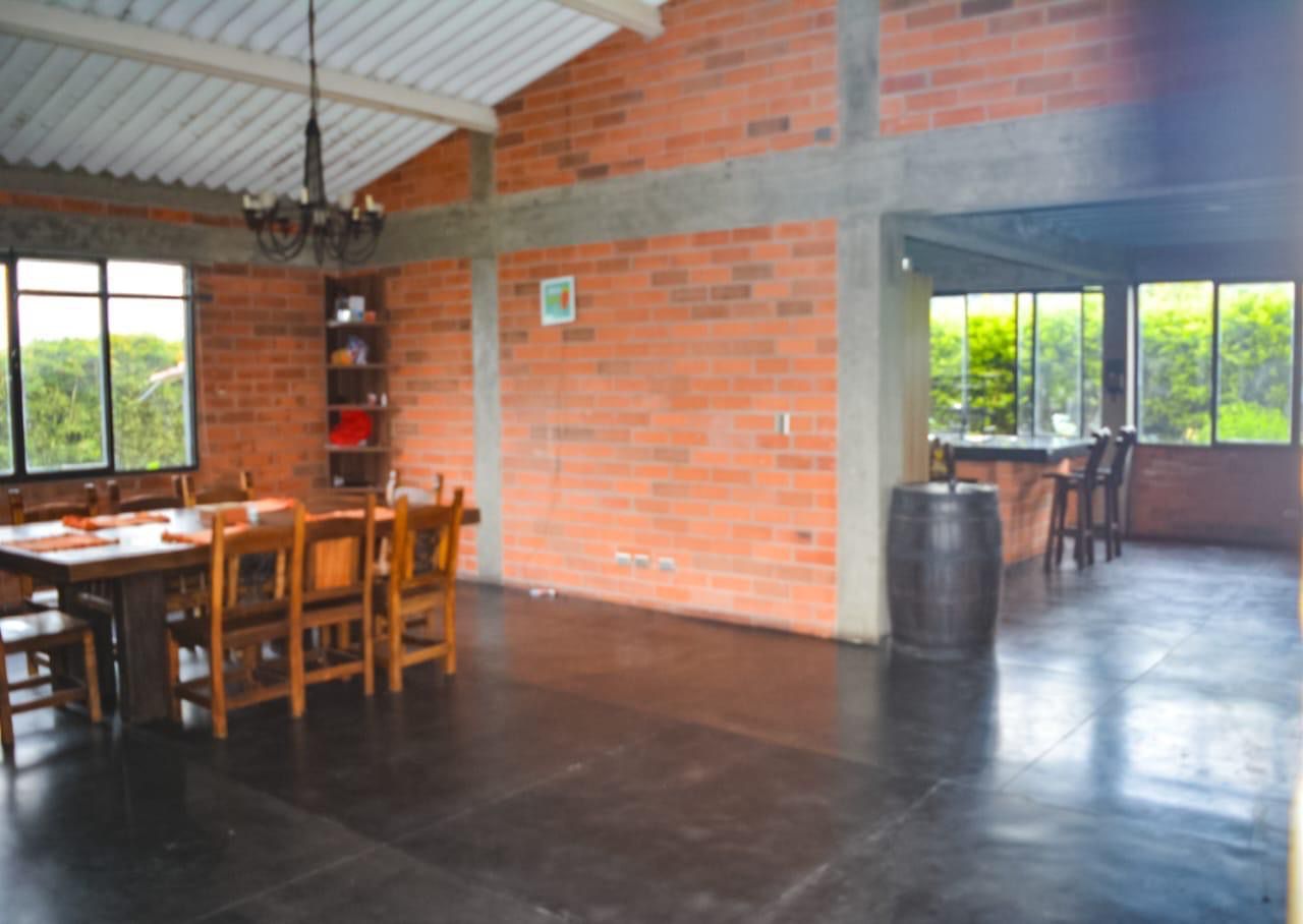 Foto de Casa campestre en Arriendo en Curasao, Palestina - 1 - 279059917