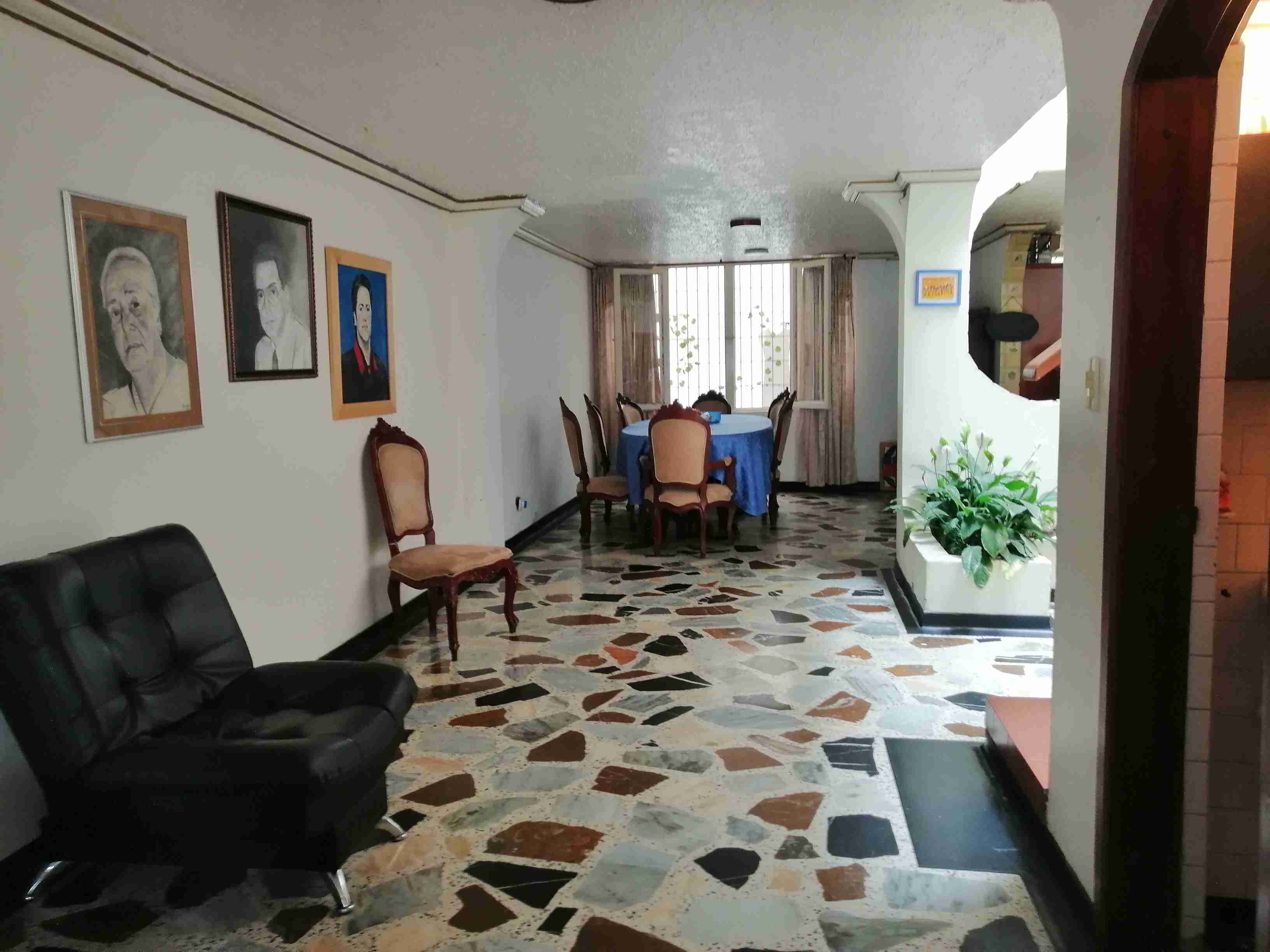 Foto de Edificio en Venta en Alfonso lopez pumarejo, Pereira - 2 - 279056319