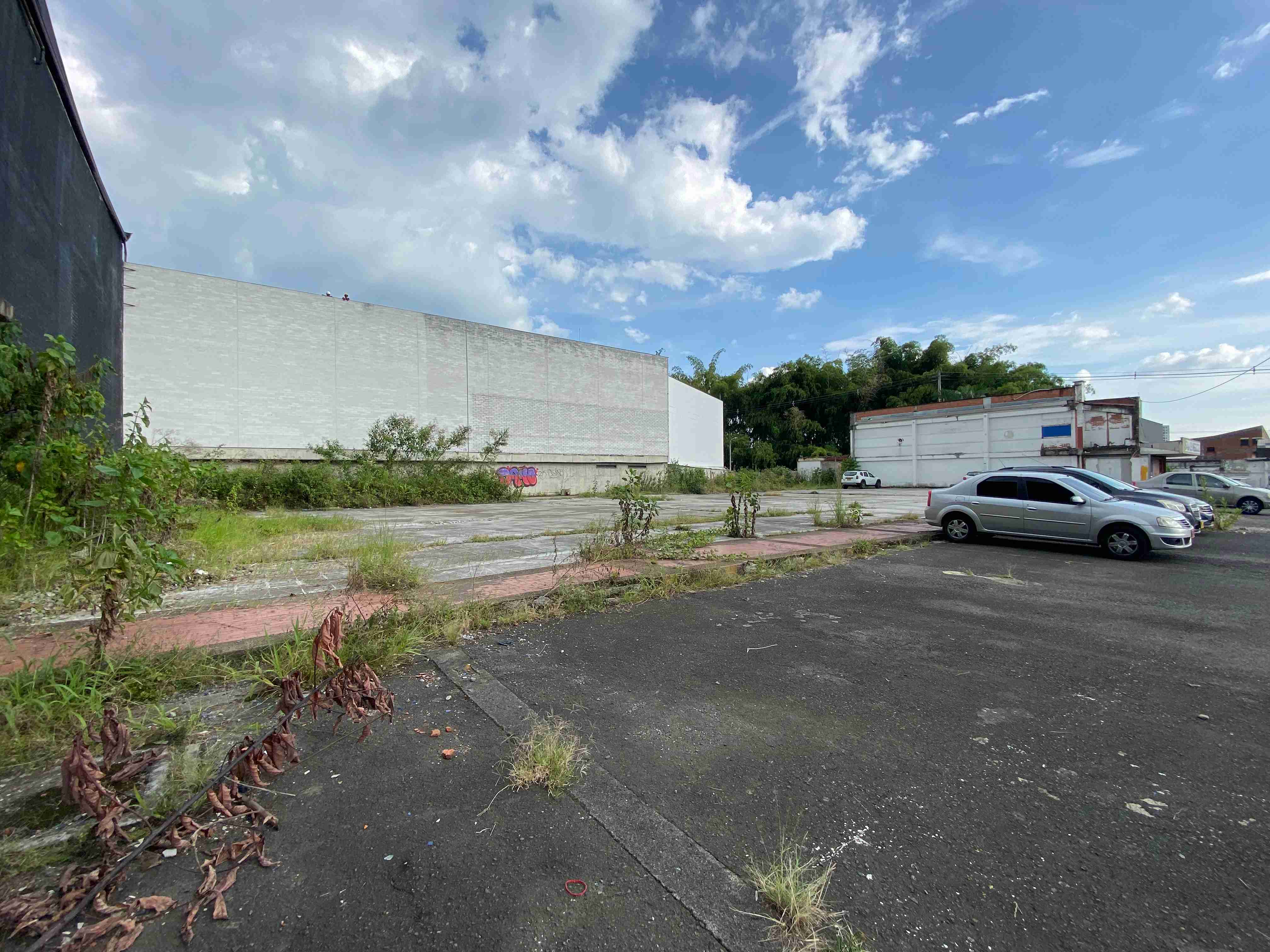 Foto de Lote / terreno en Venta en Av ferrocarril, Dosquebradas - 17 - 279056568